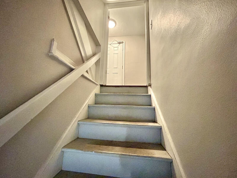 2703 Broad Street Northwest, Unit 6 Roanoke, VA 24012 - Photo 17 of 19 a view of entryway