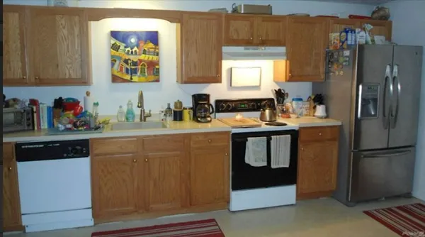 $389,000 | 4 Highland Terrace, Unit 409, Plymouth, MA 02360