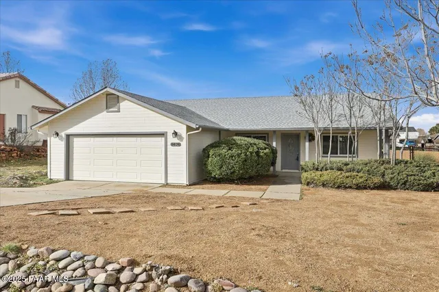 $439,500 | 5676 North Pawnee Drive, Prescott Valley, AZ 86314