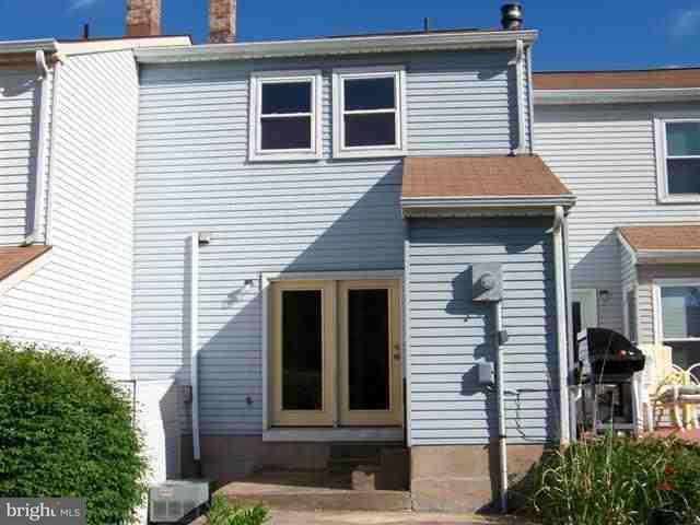 536 Lopax Road Harrisburg, PA 17112 - Photo 3 of 12 Gallery Image 3