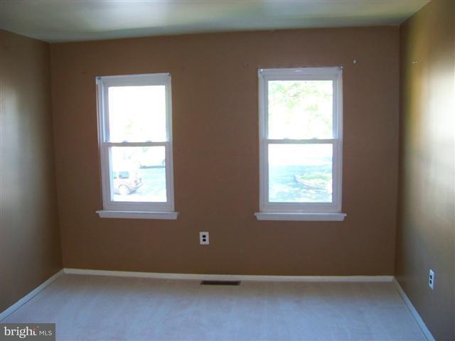 536 Lopax Road Harrisburg, PA 17112 - Photo 9 of 12 Gallery Image 9