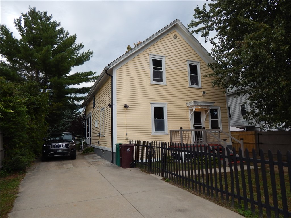 532 Winter Street Woonsocket, RI 02895 - Photo 4 of 17
