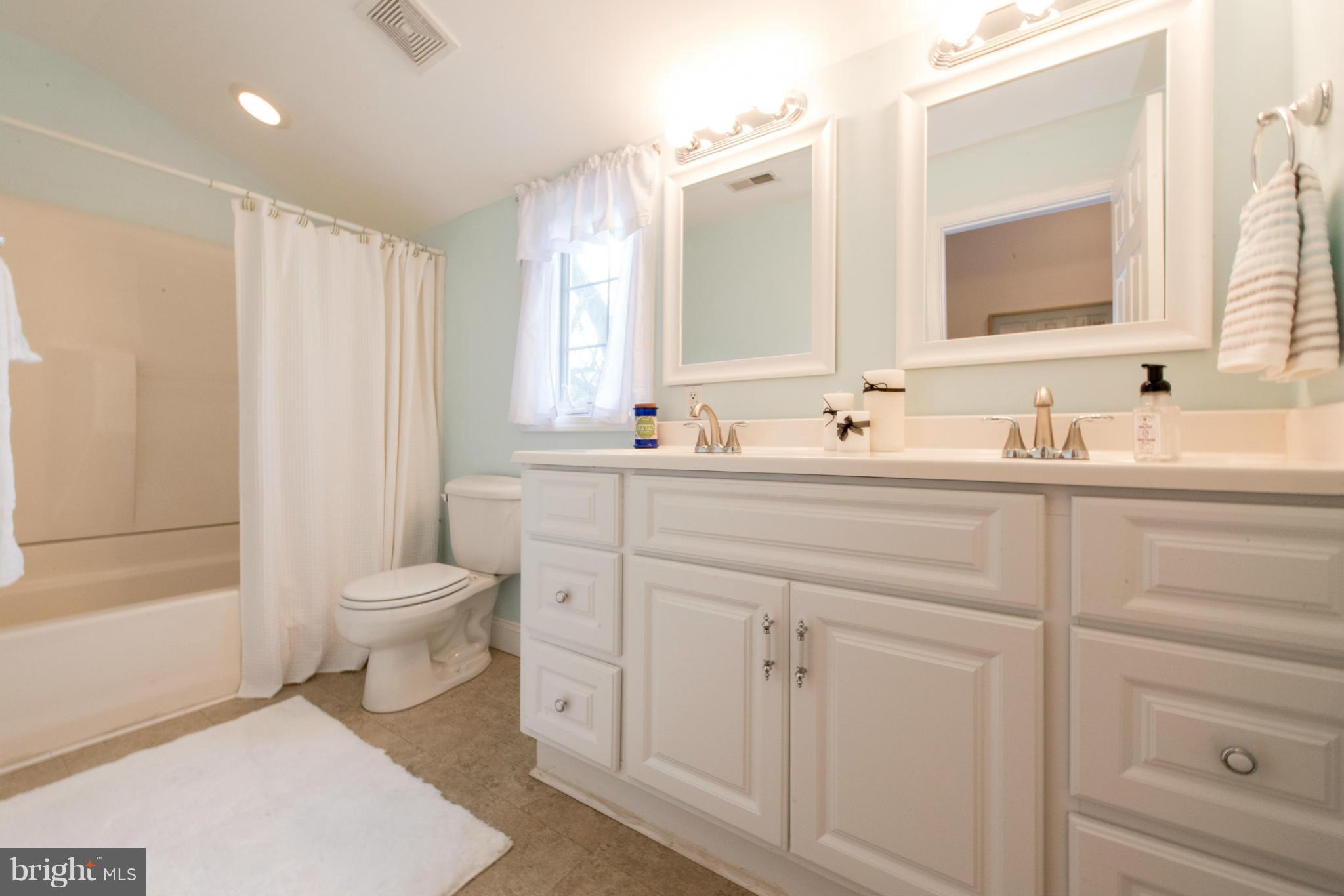 1112 Bennett Point Road Grasonville, MD 21638 - Photo 23 of 29 Bath