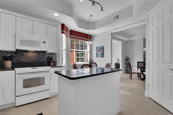 $8,500 | 6413 Legacy Circle, Unit 1602, Naples, FL 34113