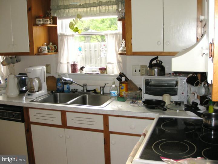 606 Melvin Road Telford, PA 18969 - Photo 14 of 20