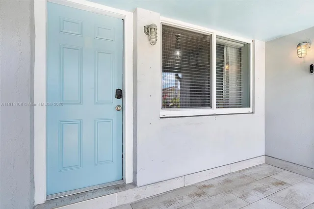 $750,000 | 1411 Northeast 12th Street, Fort Lauderdale, FL 33304