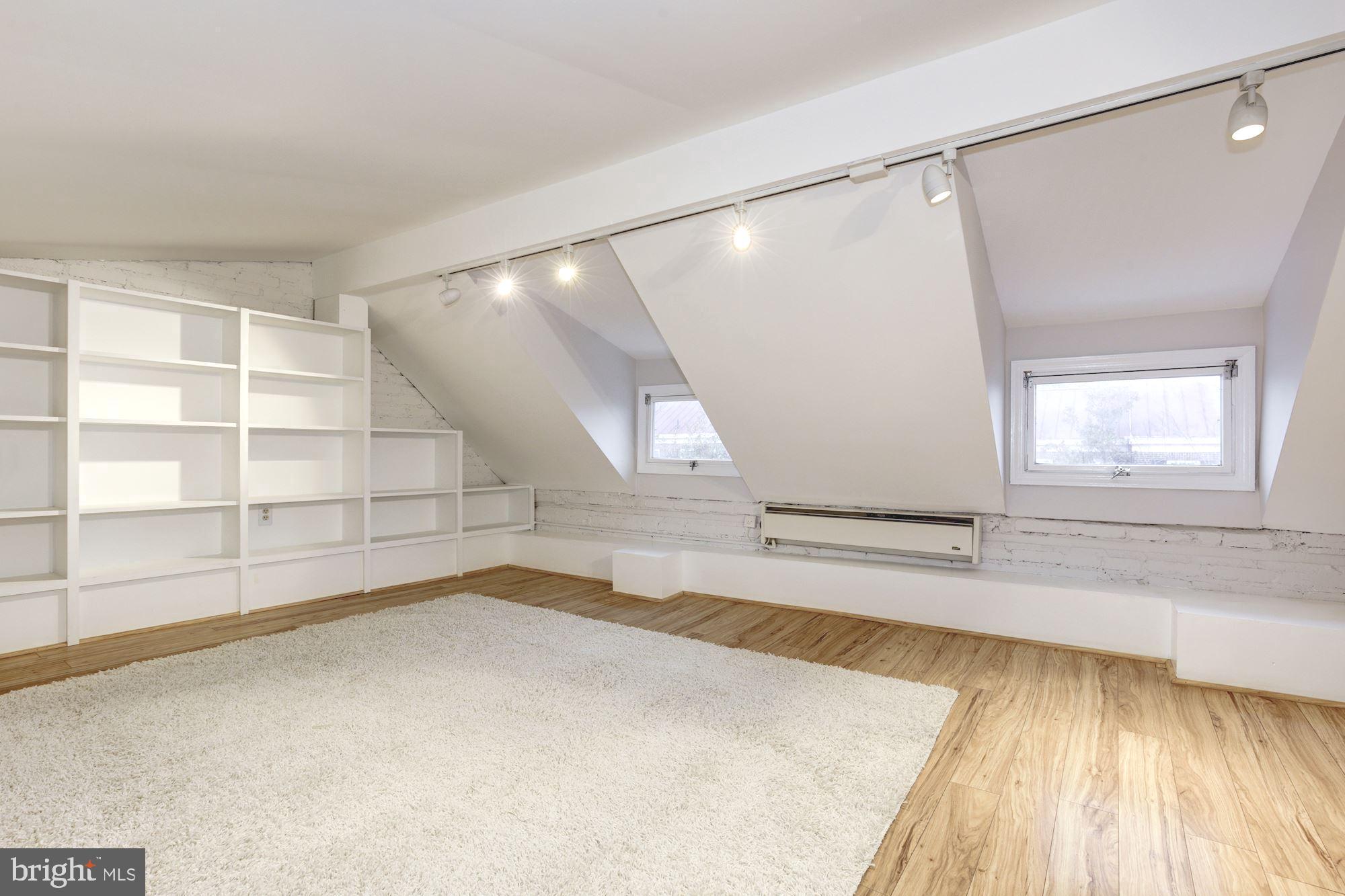 3411 R Street Northwest Washington, DC 20007 - Photo 24 of 32