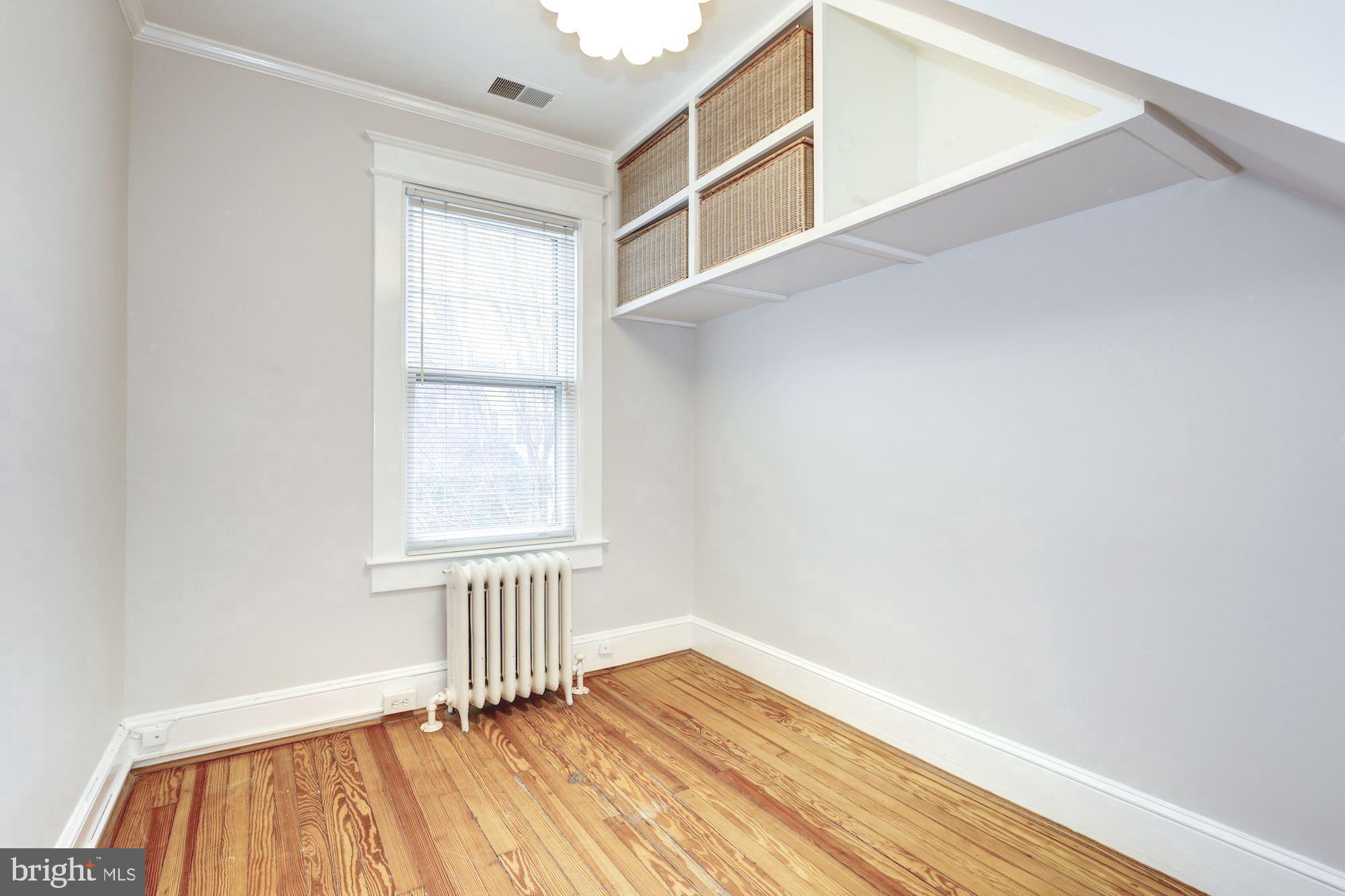 3411 R Street Northwest Washington, DC 20007 - Photo 26 of 32