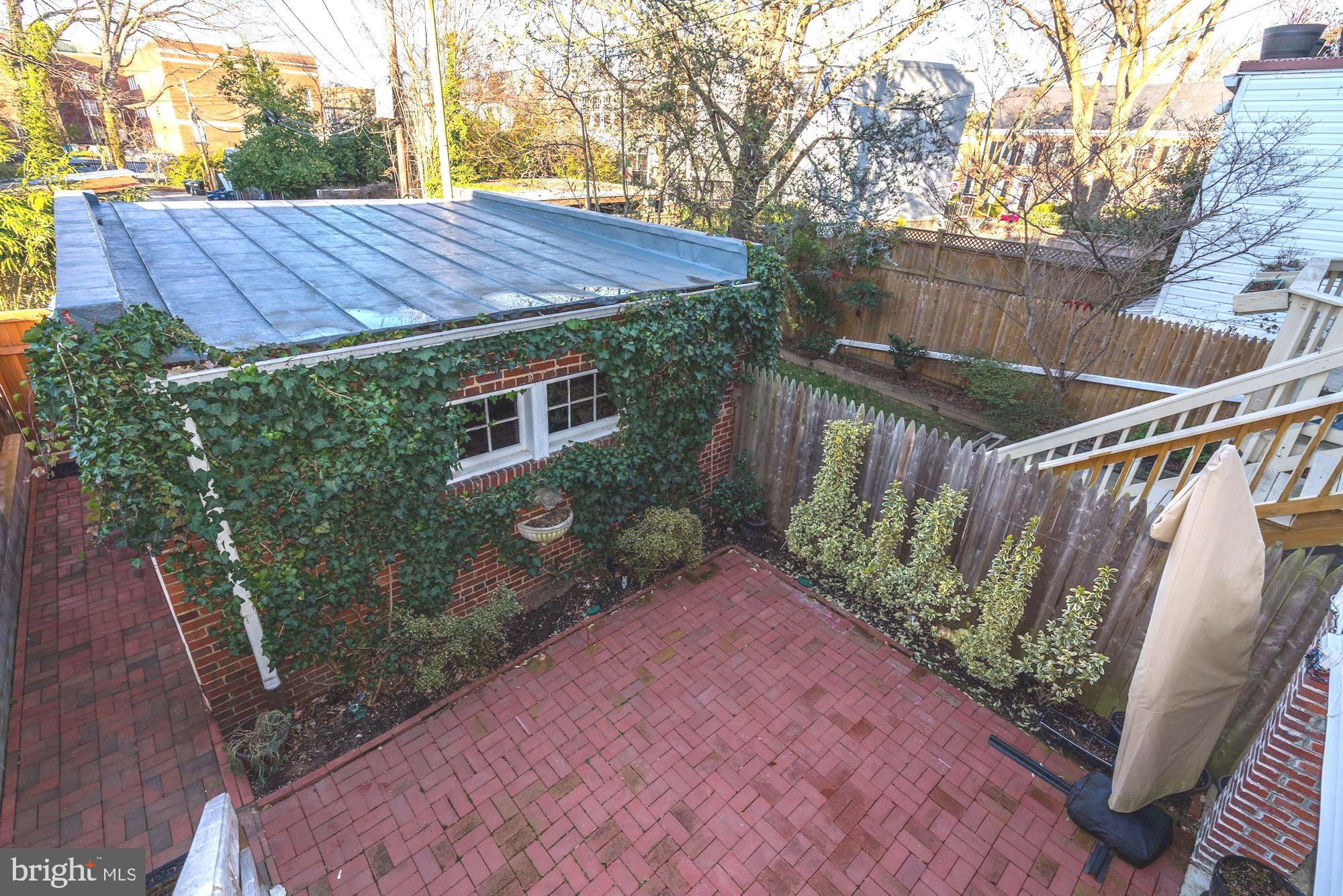 3411 R Street Northwest Washington, DC 20007 - Photo 30 of 32