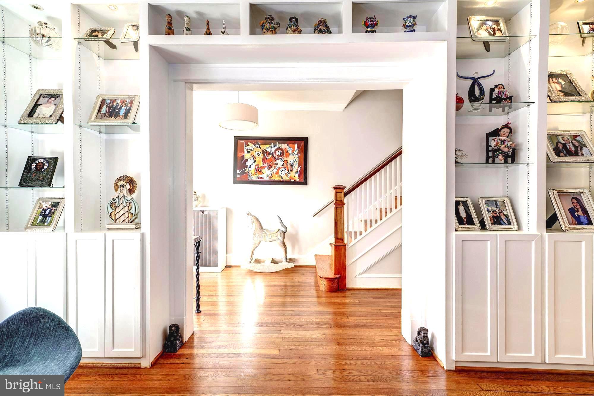 3411 R Street Northwest Washington, DC 20007 - Photo 5 of 32