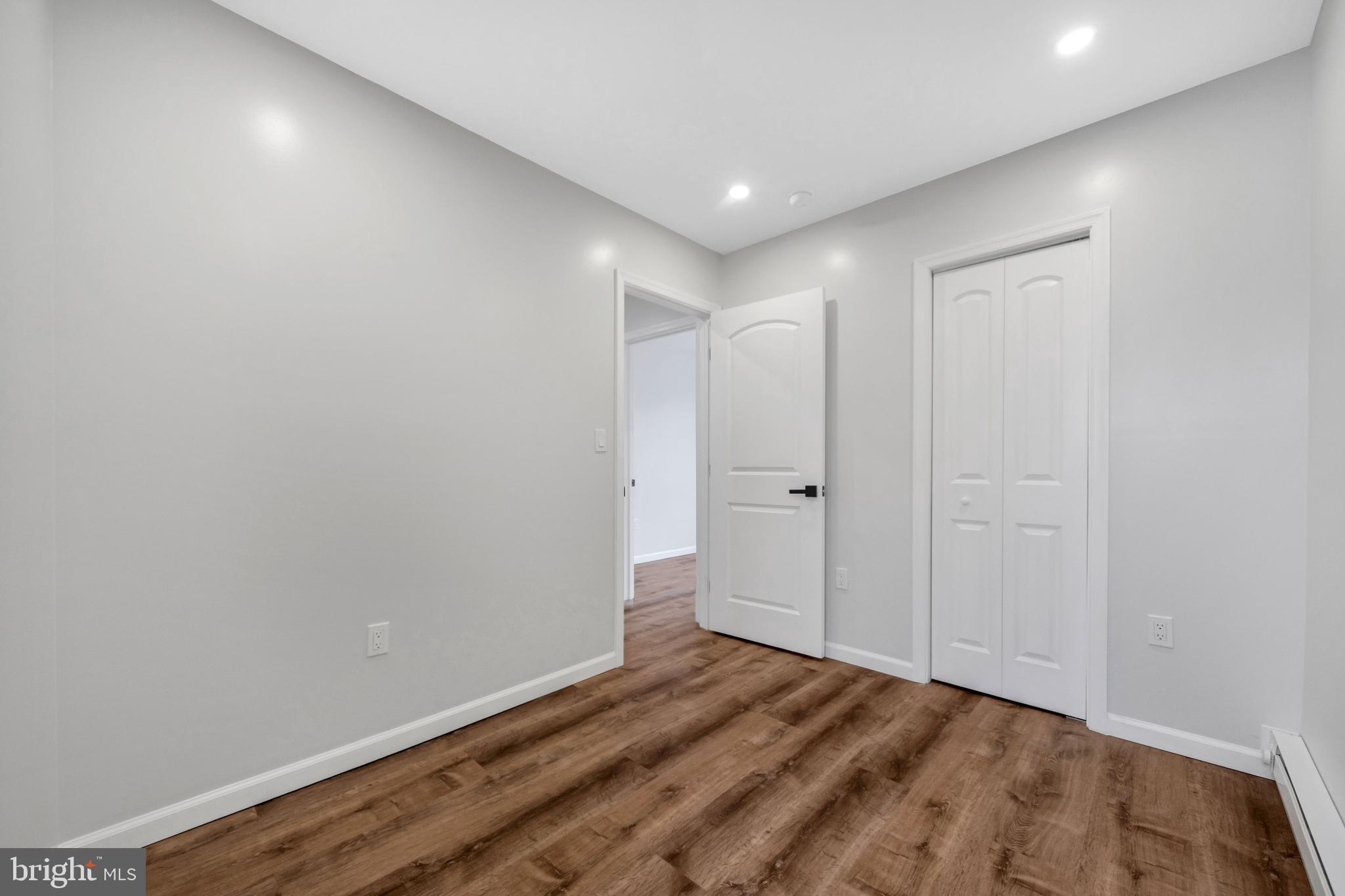 1119 Thomas Street Chester, PA 19013 - Photo 11 of 28