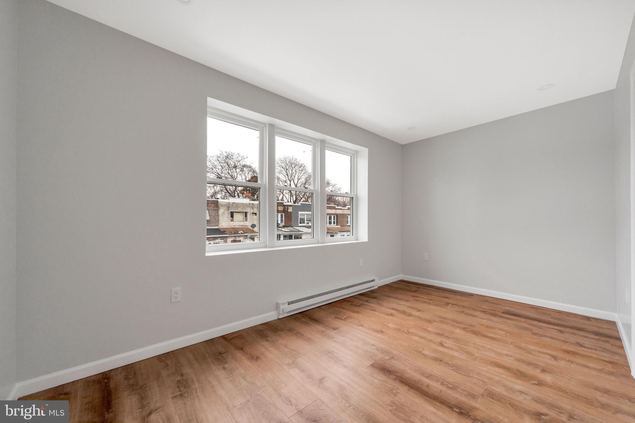 1119 Thomas Street Chester, PA 19013 - Photo 8 of 28