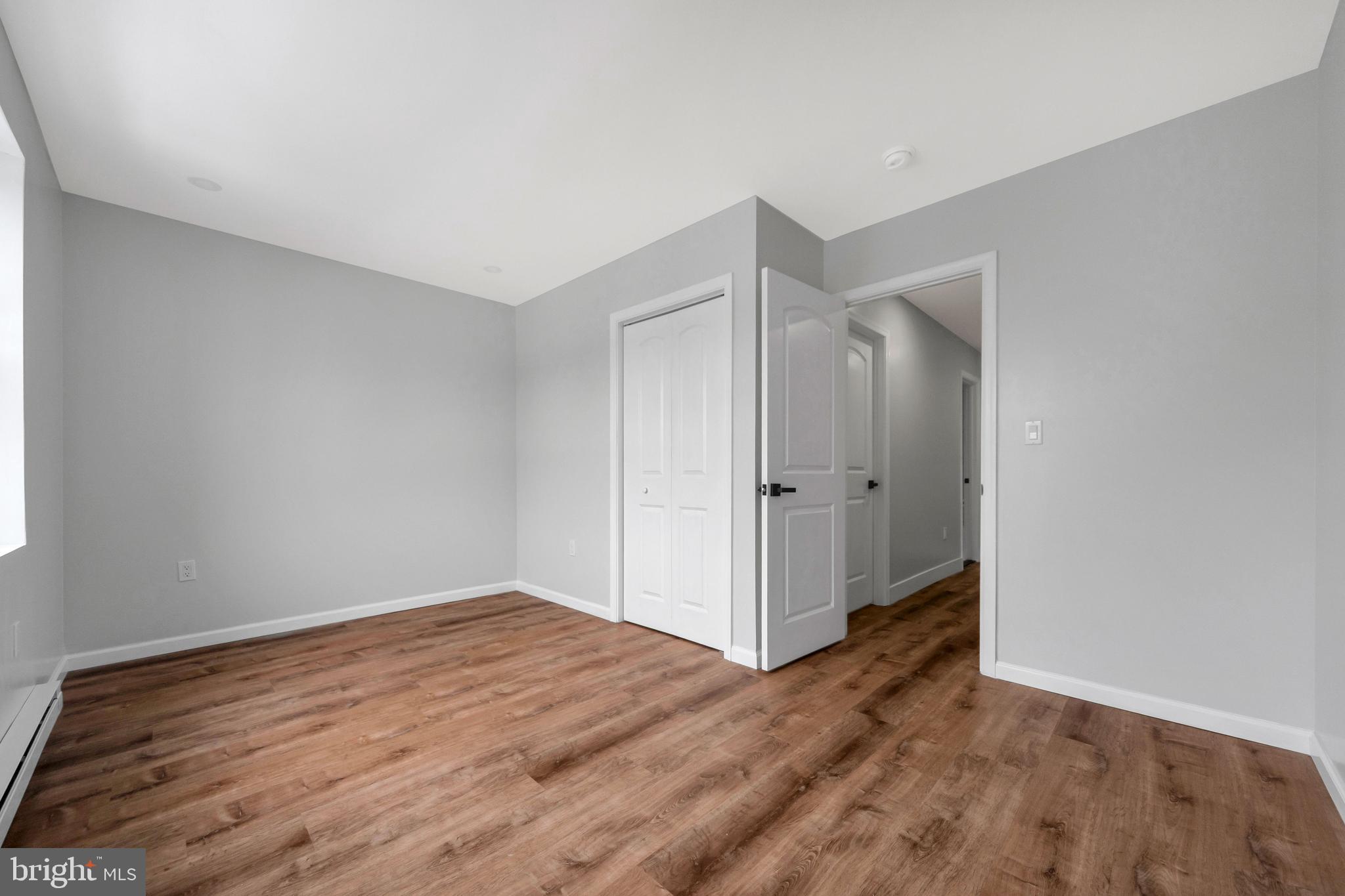 1119 Thomas Street Chester, PA 19013 - Photo 9 of 28