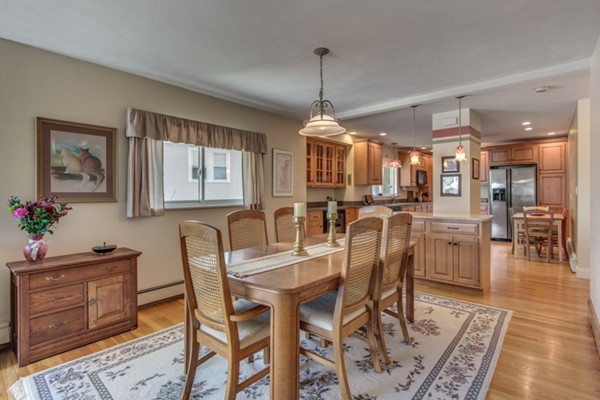38 Edgecliff Road, Unit 2 Watertown, MA 02472 - Photo 8 of 27 Gallery Image 8