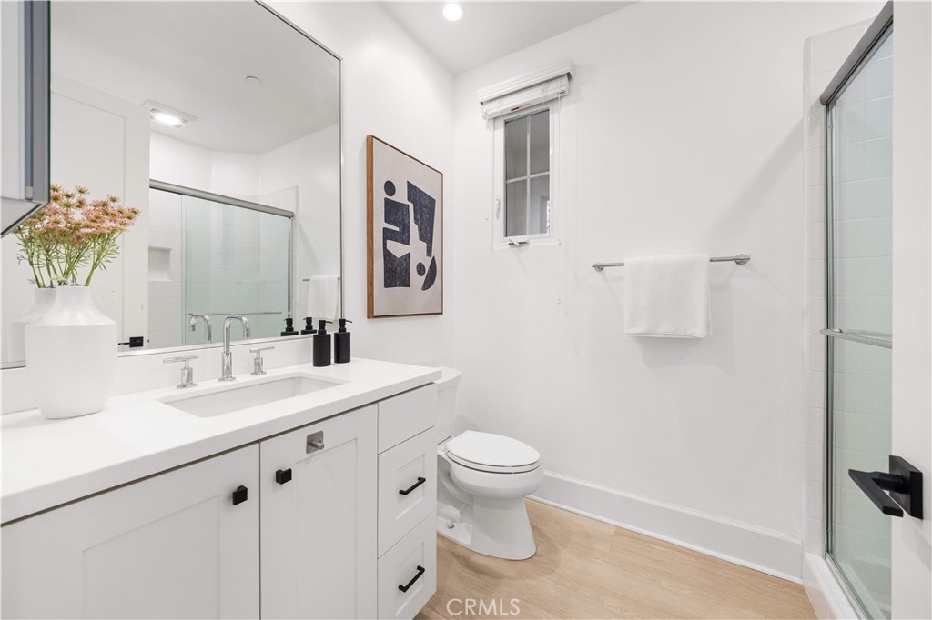 217 Piazza Irvine, CA 92602 - Photo 5 of 63