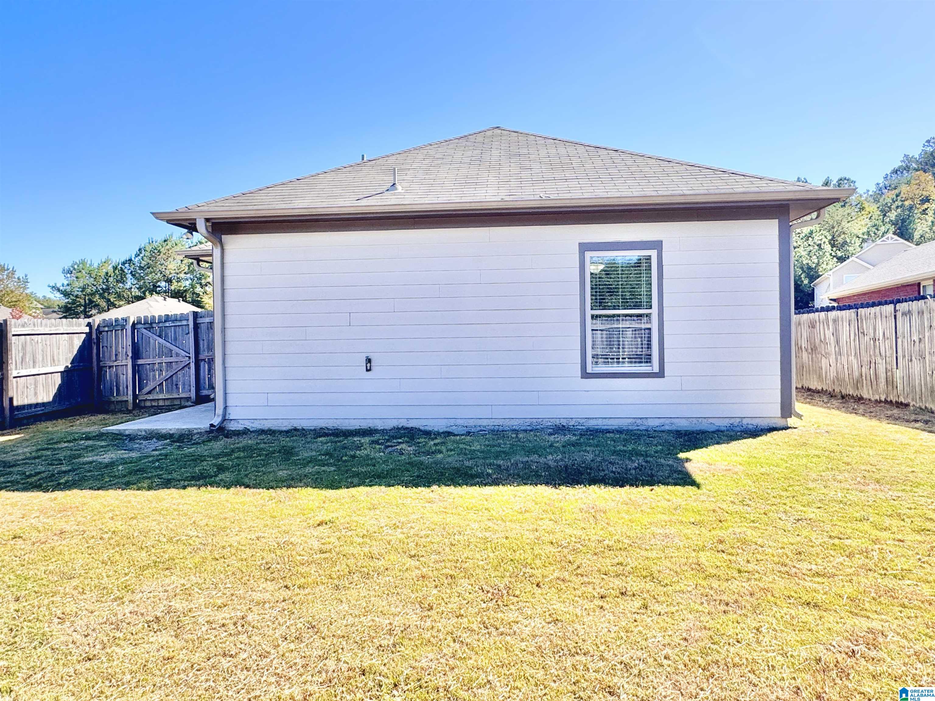 428 Marsh Circle Calera, AL 35040 - Photo 31 of 37