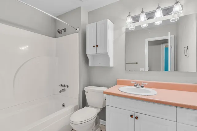 $499,900 | 108 Beacon Hill Lane, Summerville, SC 29485