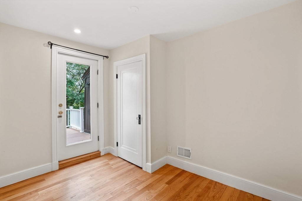 45 Alberta Road Brookline, MA 02467 - Photo 14 of 36