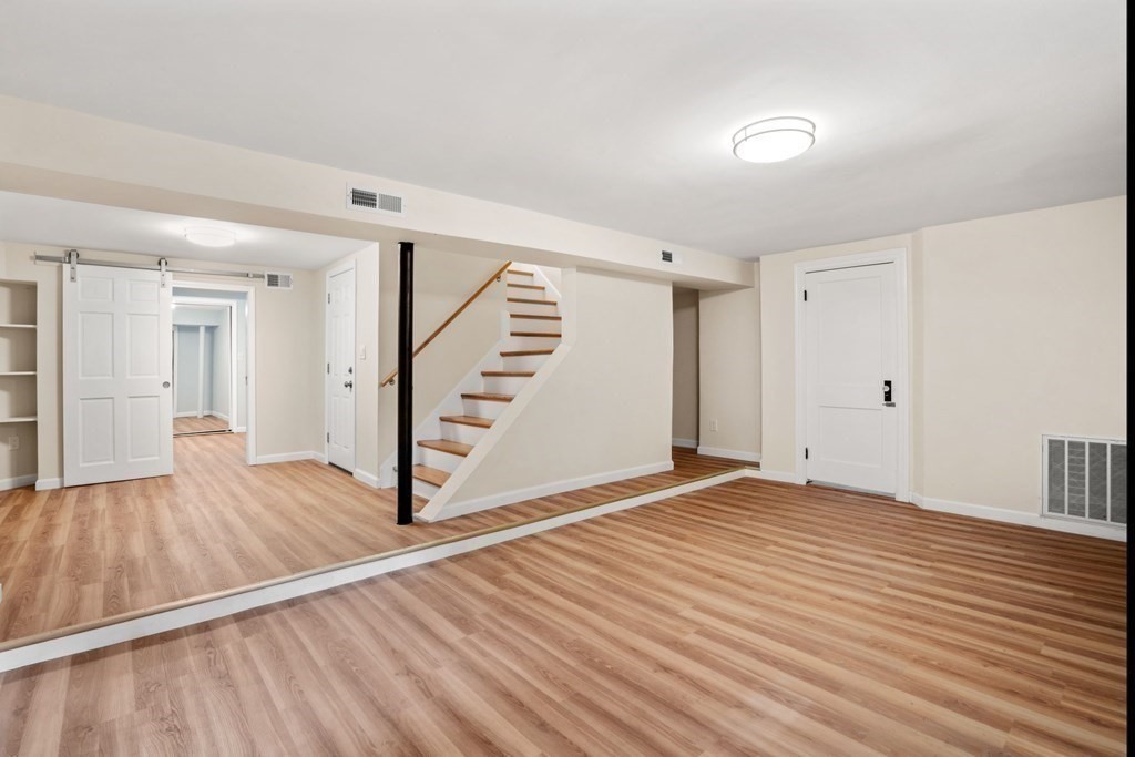 45 Alberta Road Brookline, MA 02467 - Photo 27 of 36