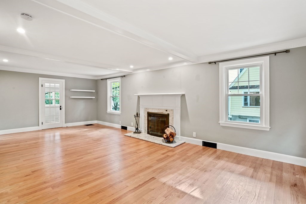 45 Alberta Road Brookline, MA 02467 - Photo 5 of 36