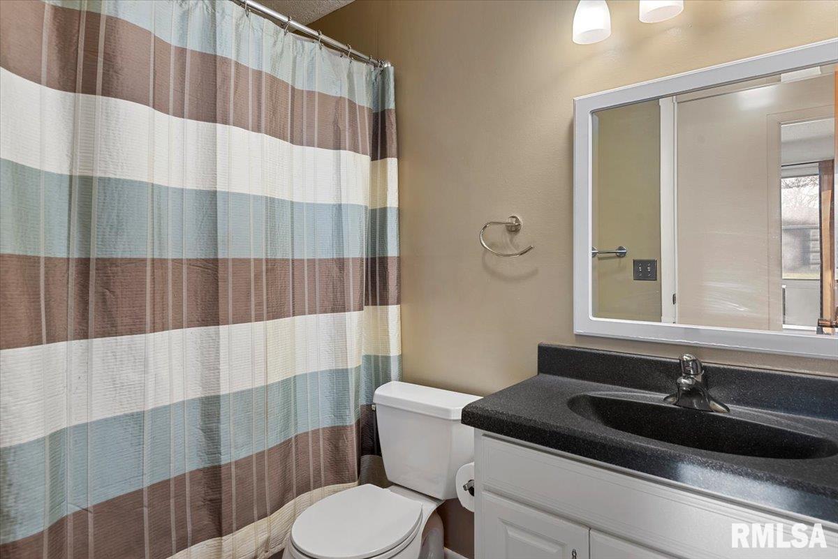 51 Squires Road Springfield, IL 62704 - Photo 16 of 33 Gallery Image 16