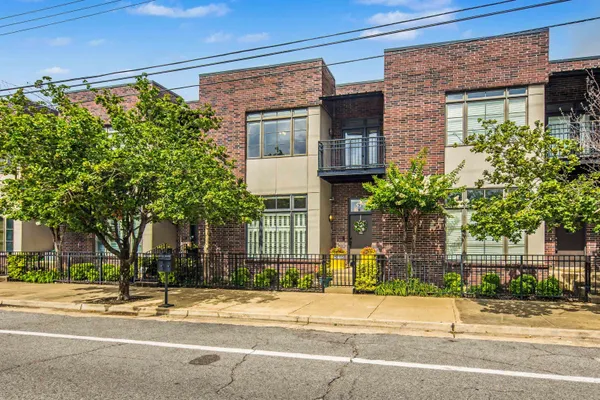 $490,000 | 579 South Front Street, Memphis, TN 38103