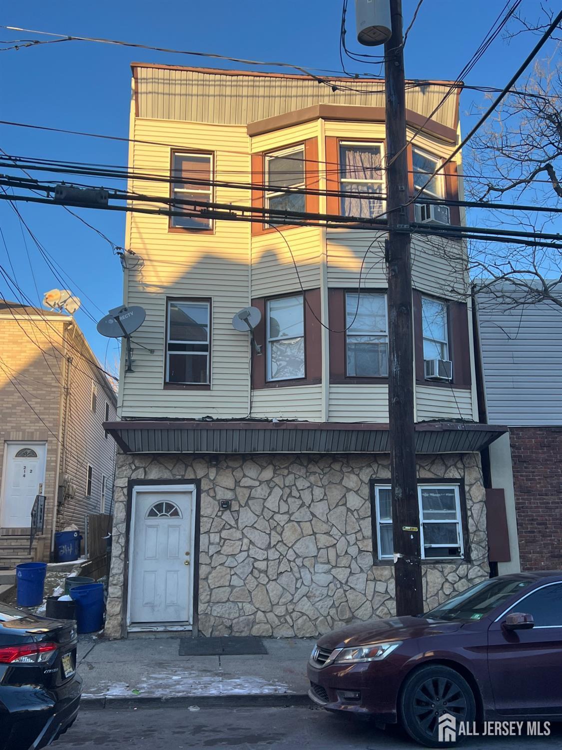 212 Hall Avenue Perth Amboy, NJ 08861 - Photo 1 of 1