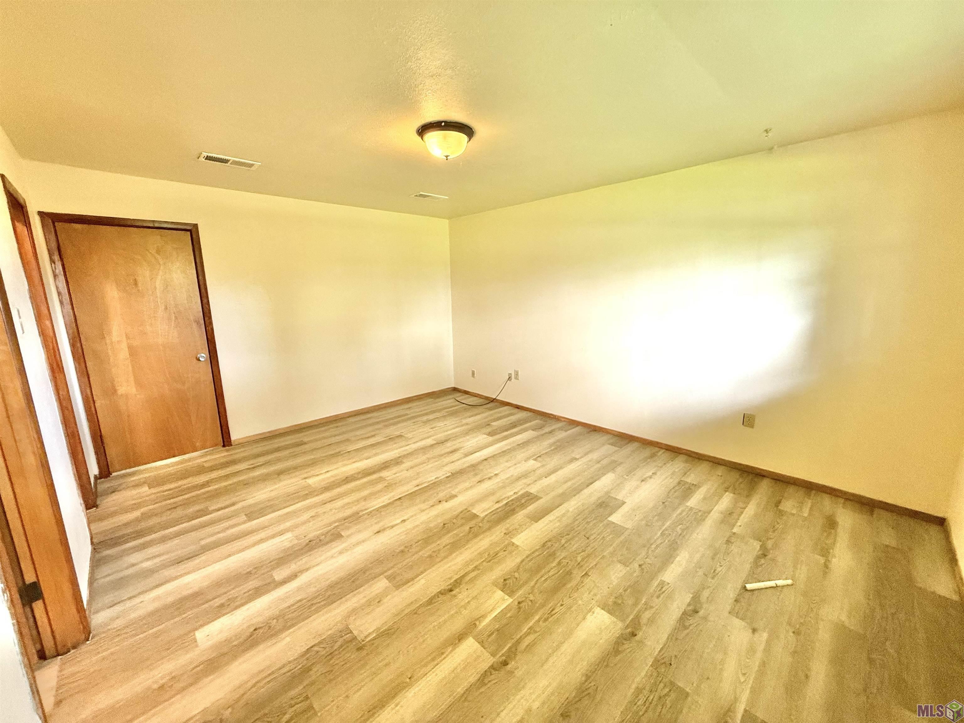 6221 Lotus Street Baton Rouge, LA 70812 - Photo 33 of 42 Gallery Image 33