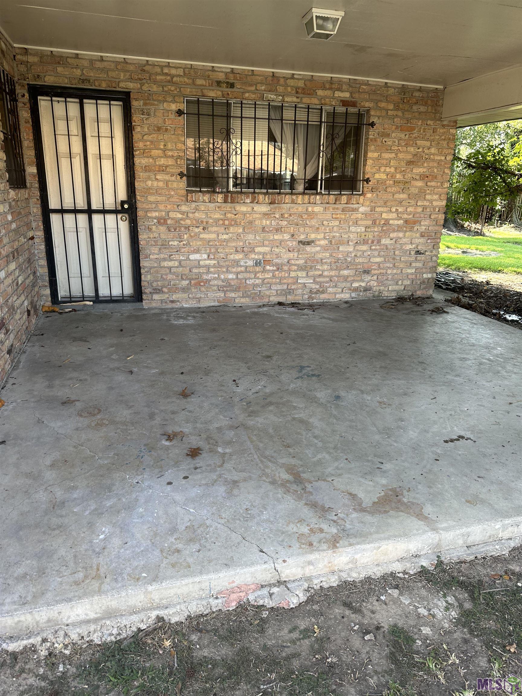 6221 Lotus Street Baton Rouge, LA 70812 - Photo 4 of 42 Gallery Image 4