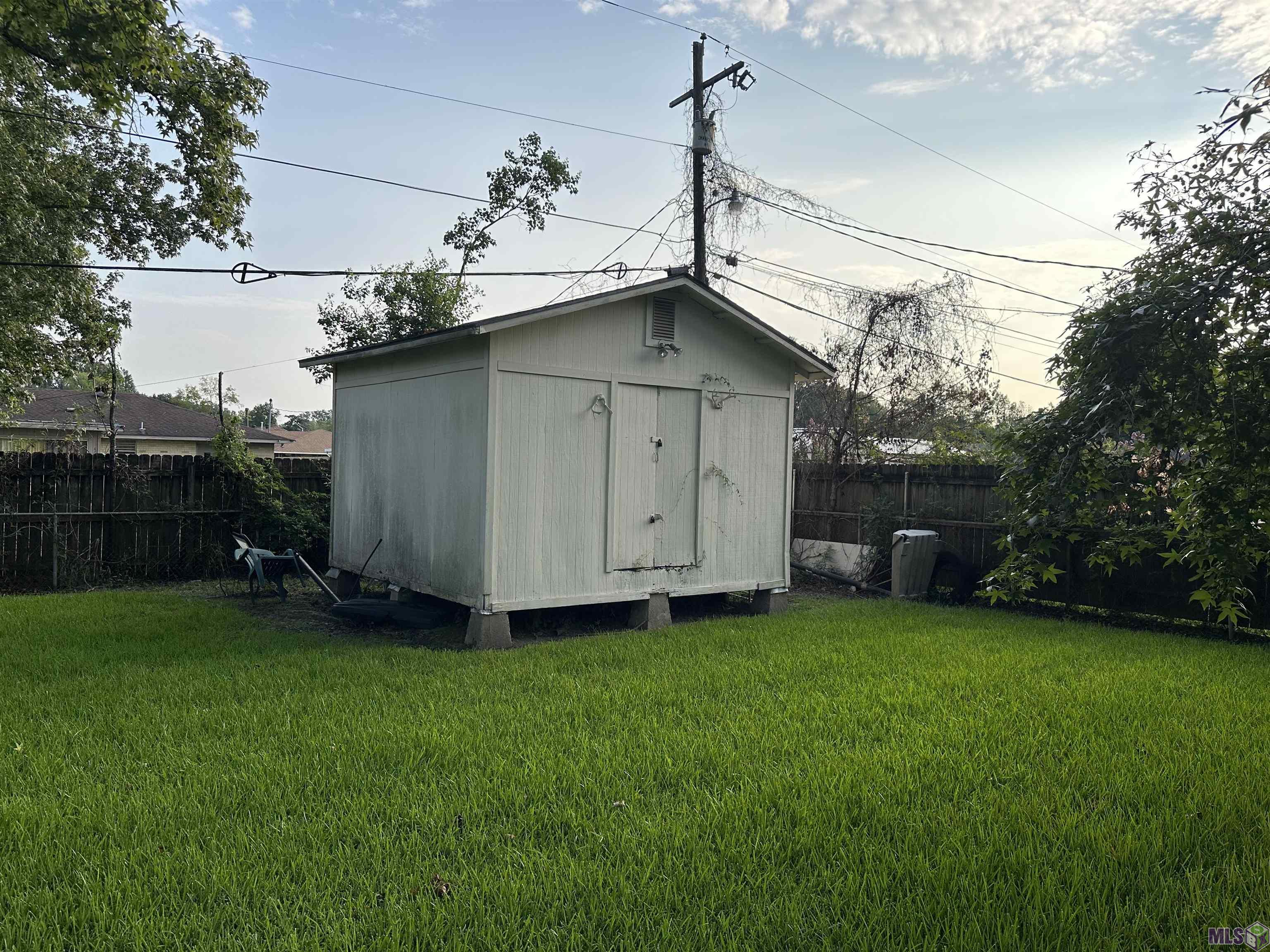 6221 Lotus Street Baton Rouge, LA 70812 - Photo 5 of 42 Gallery Image 5