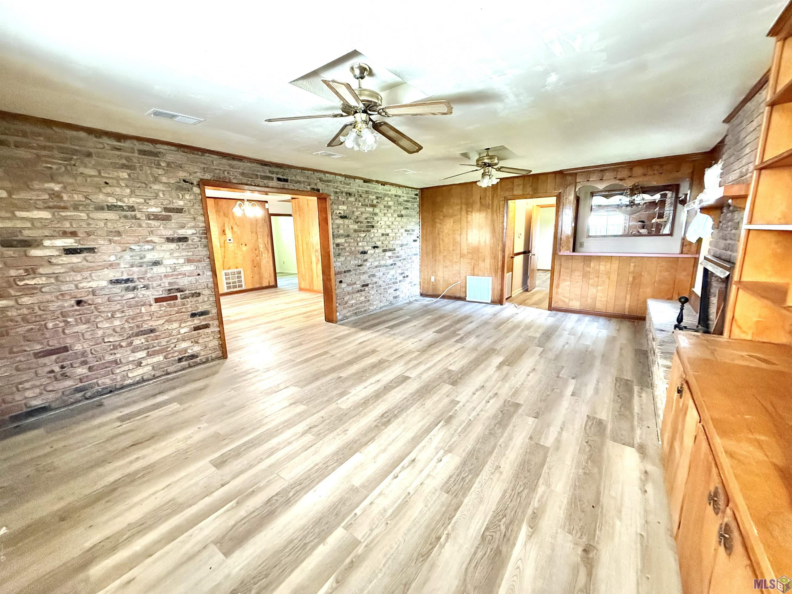 6221 Lotus Street Baton Rouge, LA 70812 - Photo 7 of 42 Gallery Image 7