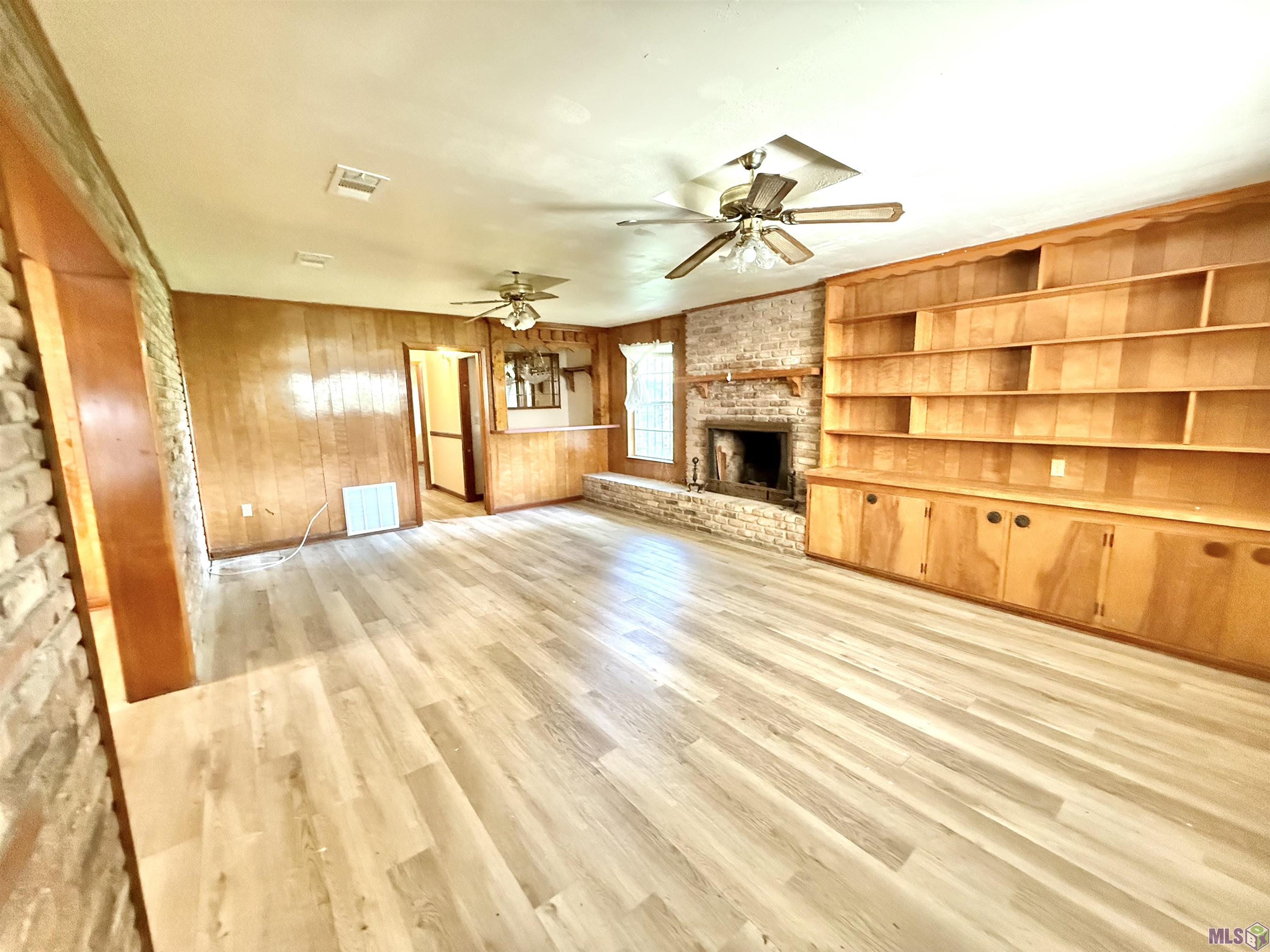 6221 Lotus Street Baton Rouge, LA 70812 - Photo 9 of 42 Gallery Image 9