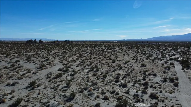 a view of a large building