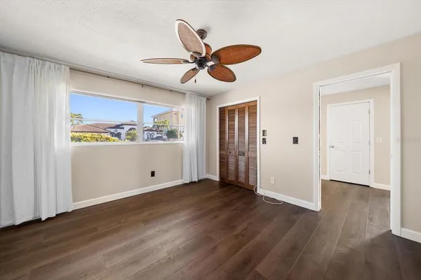 $1,699,000 | 878 Harbor Island, Clearwater Beach, FL 33767