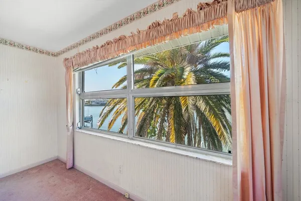 $1,699,000 | 878 Harbor Island, Clearwater Beach, FL 33767