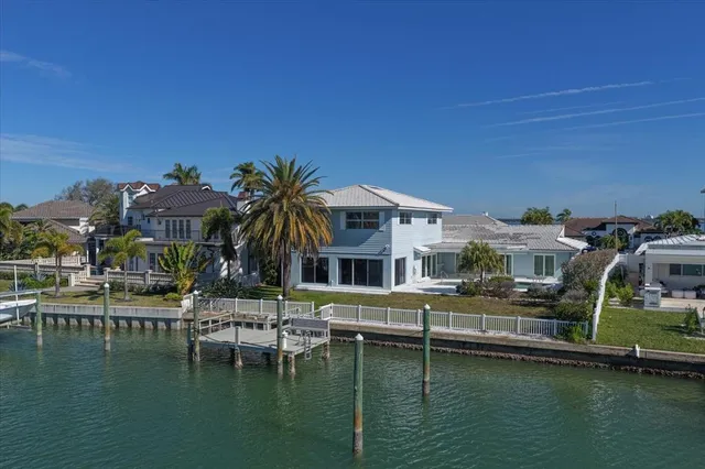 $1,799,000 | 878 Harbor Island, Clearwater Beach, FL 33767