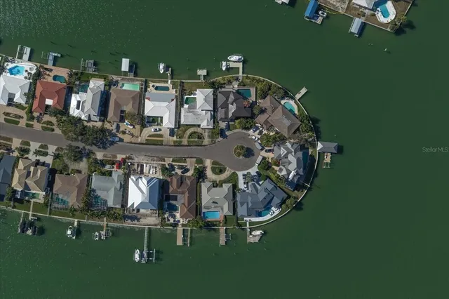 $1,799,000 | 878 Harbor Island, Clearwater Beach, FL 33767