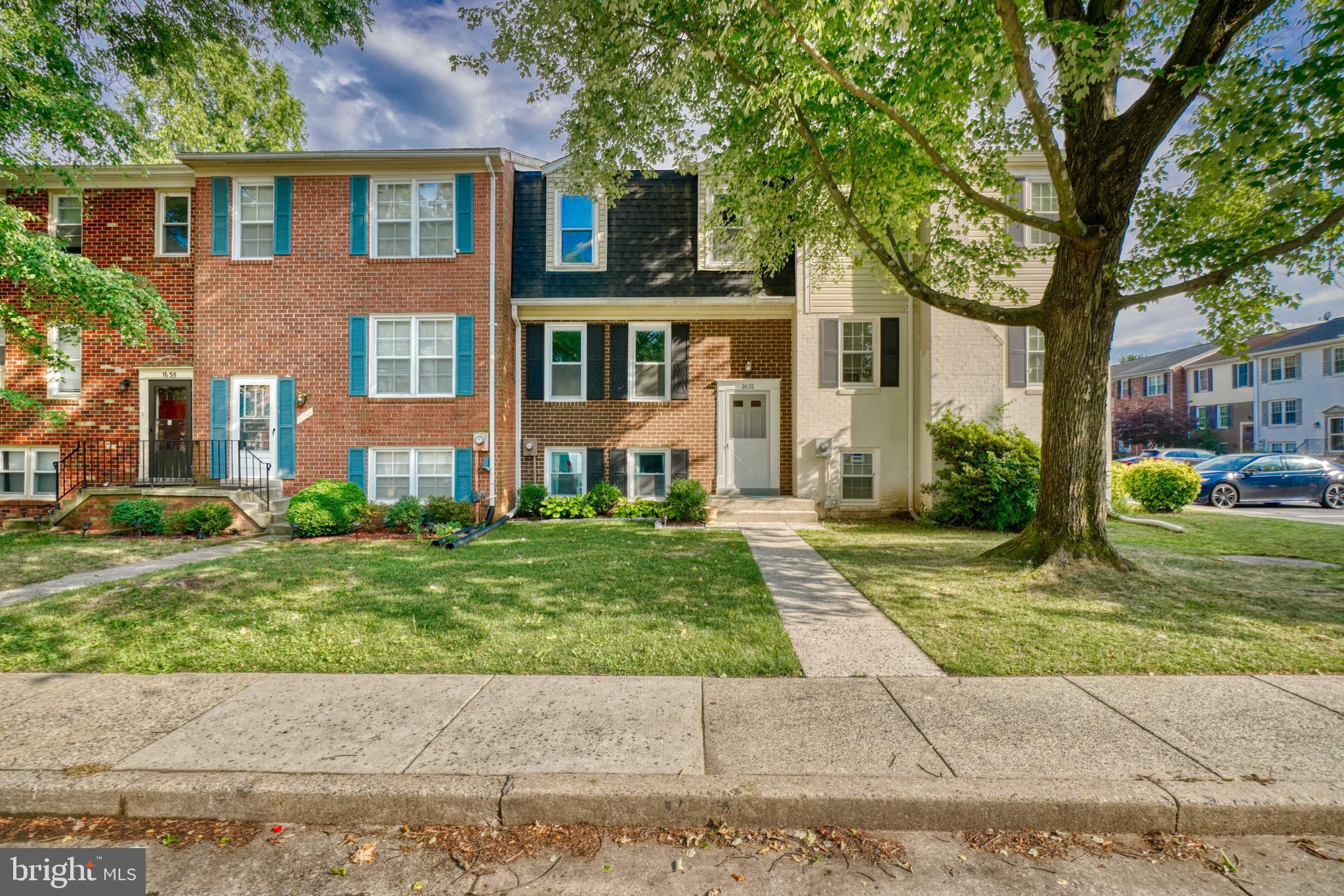 1631 Colonial Way Frederick, MD 21702 - Photo 2 of 62 Gallery Image 2