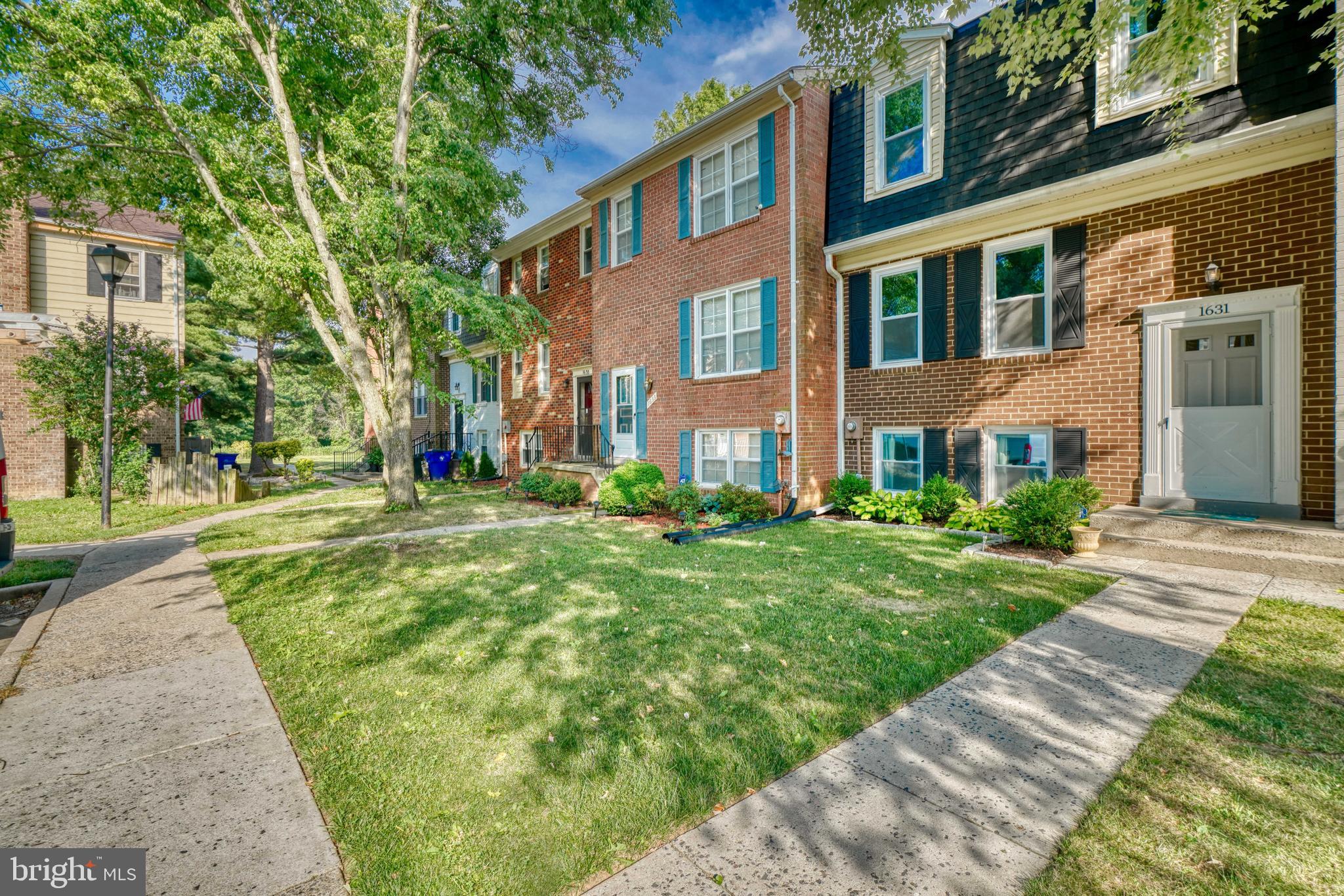 1631 Colonial Way Frederick, MD 21702 - Photo 3 of 62 Gallery Image 3