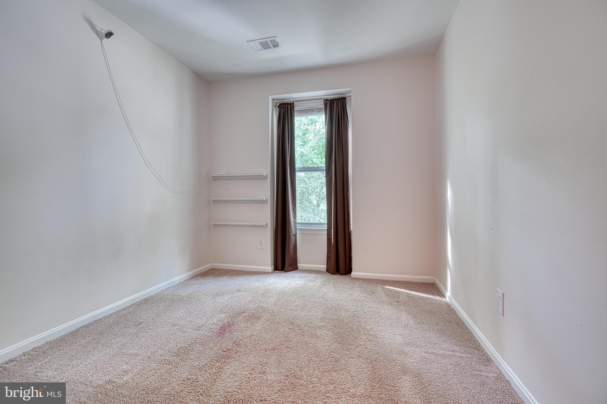 1631 Colonial Way Frederick, MD 21702 - Photo 39 of 62 Gallery Image 39