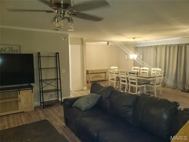 $245,000 | 123 Holmes Drive, Sikeston, MO 63801