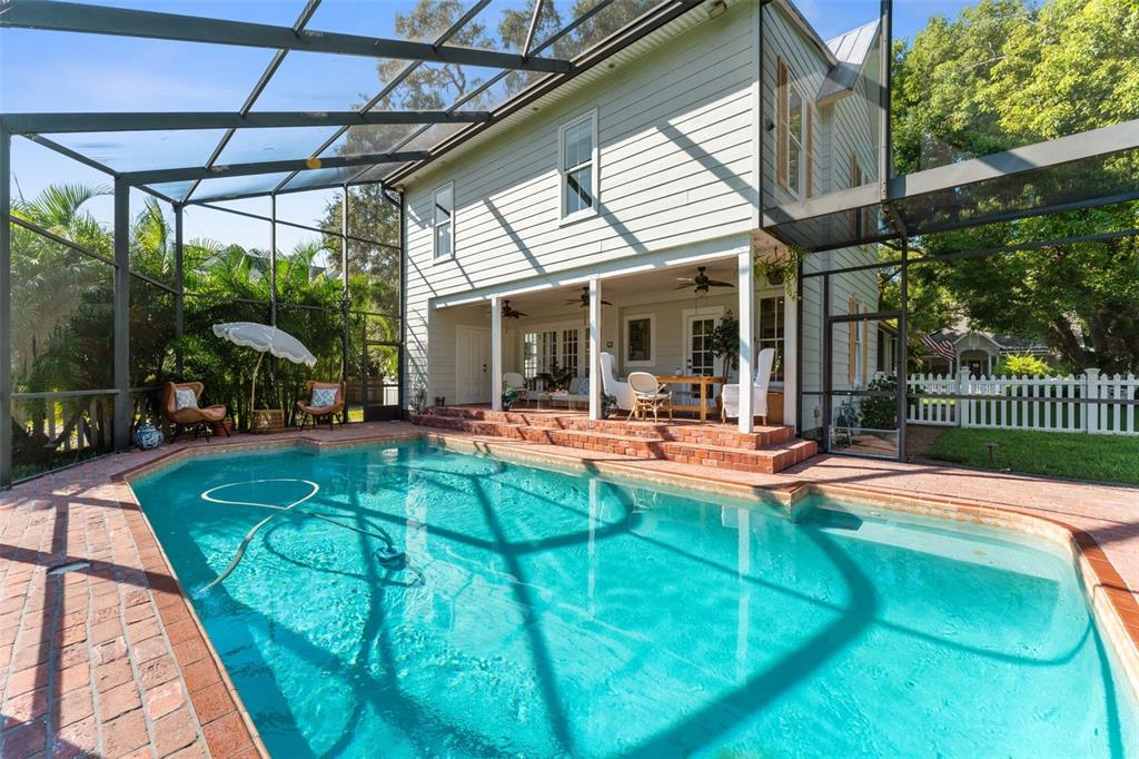 429 Scotland Street Dunedin, FL 34698 - Photo 3 of 78