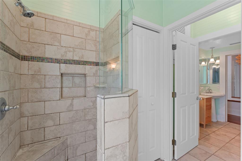 429 Scotland Street Dunedin, FL 34698 - Photo 42 of 78 a bathroom with a shower