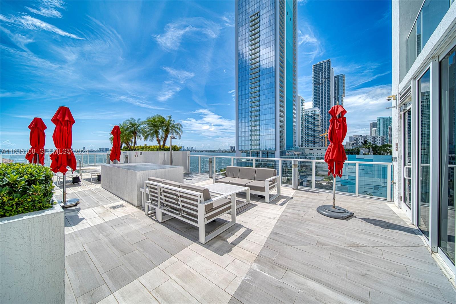 601 Northeast 27th Street, Unit 1502 Miami, FL 33137 - Photo 30 of 61