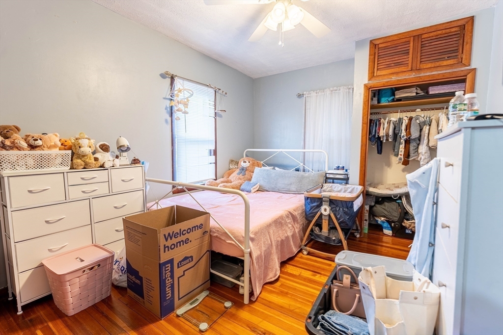 112 Lyons Street Springfield, MA 01151 - Photo 9 of 19
