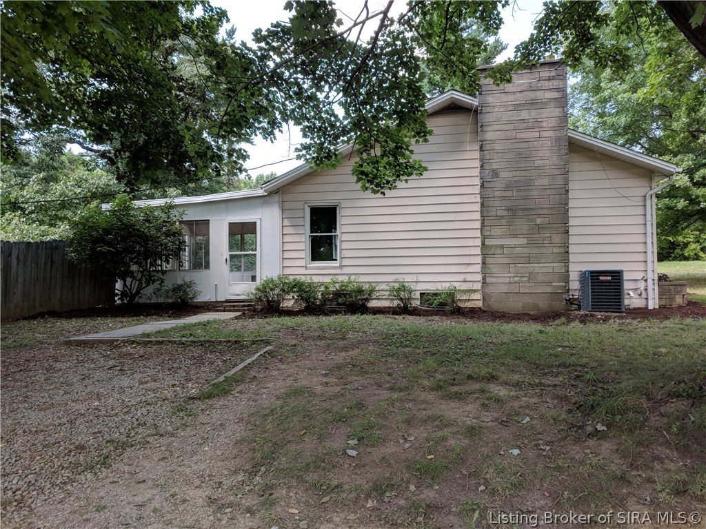 10005 Atkins Road Floyds Knobs, IN 47119 - Photo 19 of 21 Gallery Image 19
