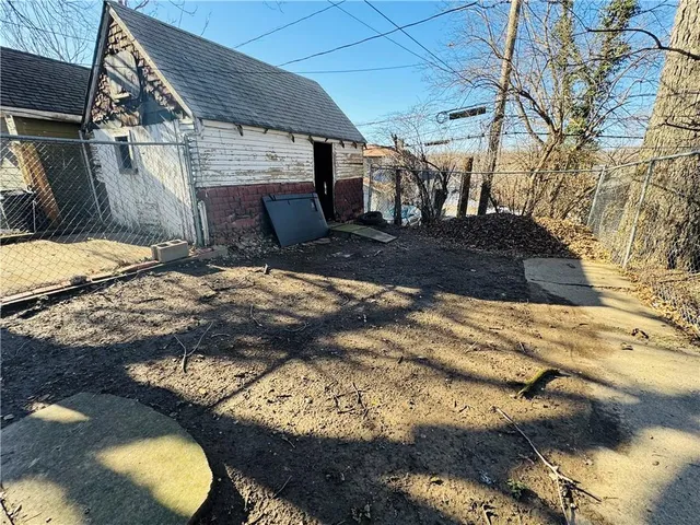 $89,500 | 318 Barat Avenue, Kansas City, MO 64123