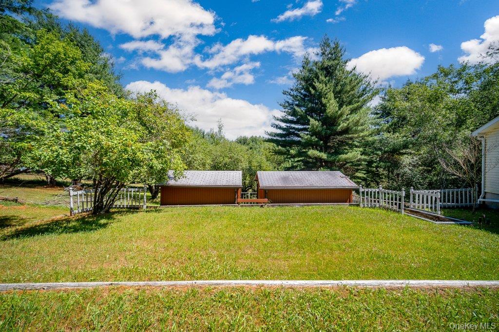 2082 Ulster Heights Road Ellenville, NY 12428 - Photo 5 of 31