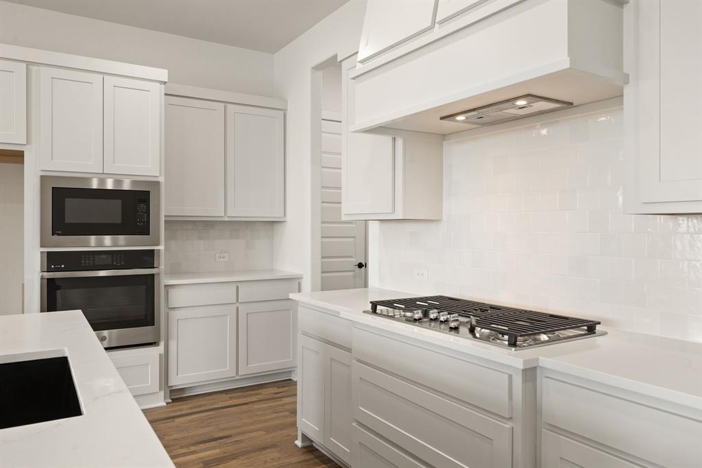 167 Springfield Street Rhome, TX 76078 - Photo 16 of 36