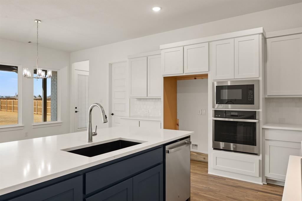 167 Springfield Street Rhome, TX 76078 - Photo 17 of 36